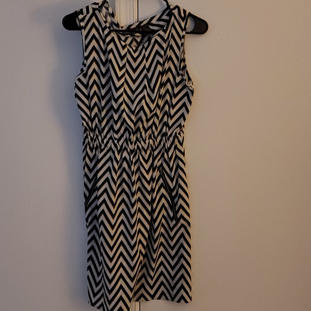 Chevron dress knee length